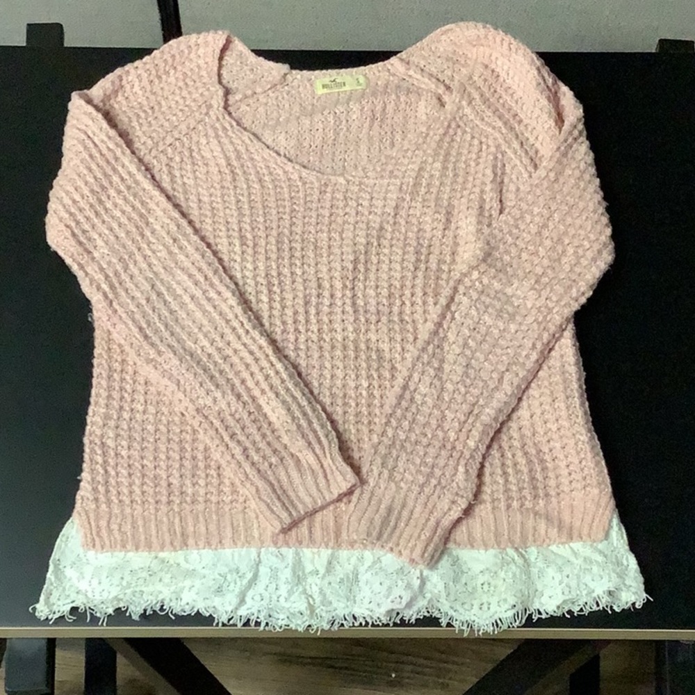 Hollister sweater